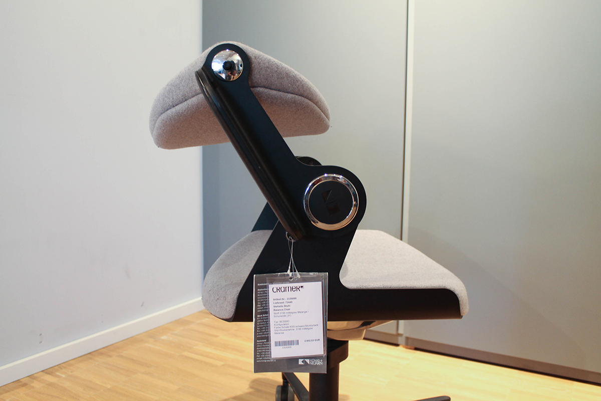 Bürodrehstuhl / Stehsitz-Stuhl Balance.Chair von König & Neurath