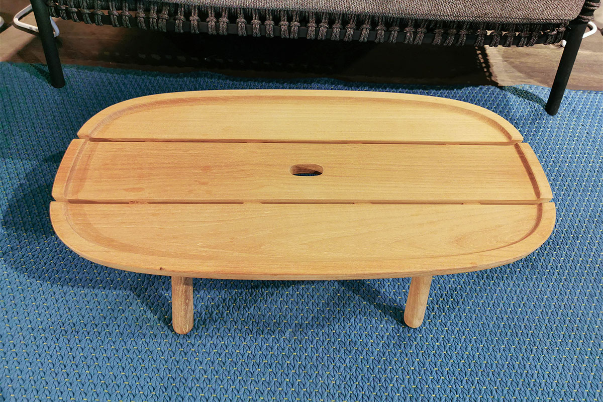 Outdoor-Couchtisch Royal groß von Cane-line