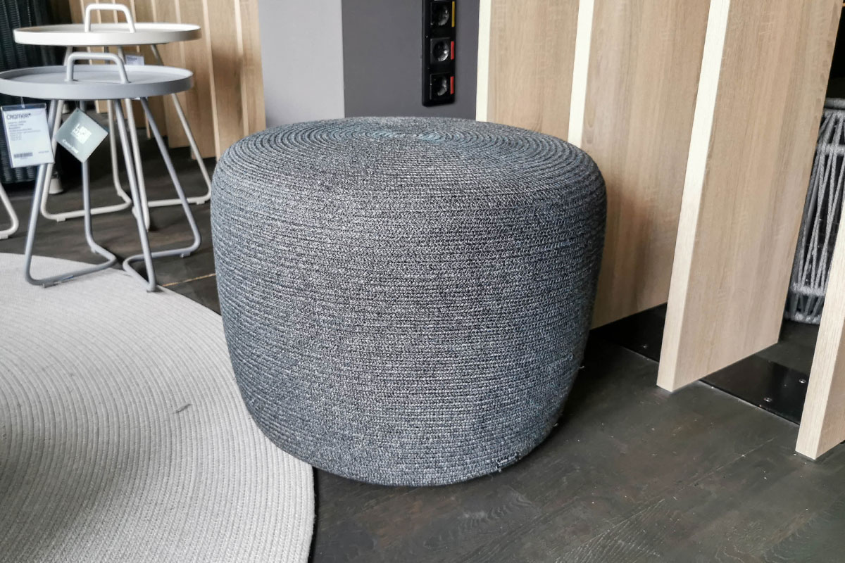 Outdoor-Hocker Circle dark grey von Cane-line im Sale