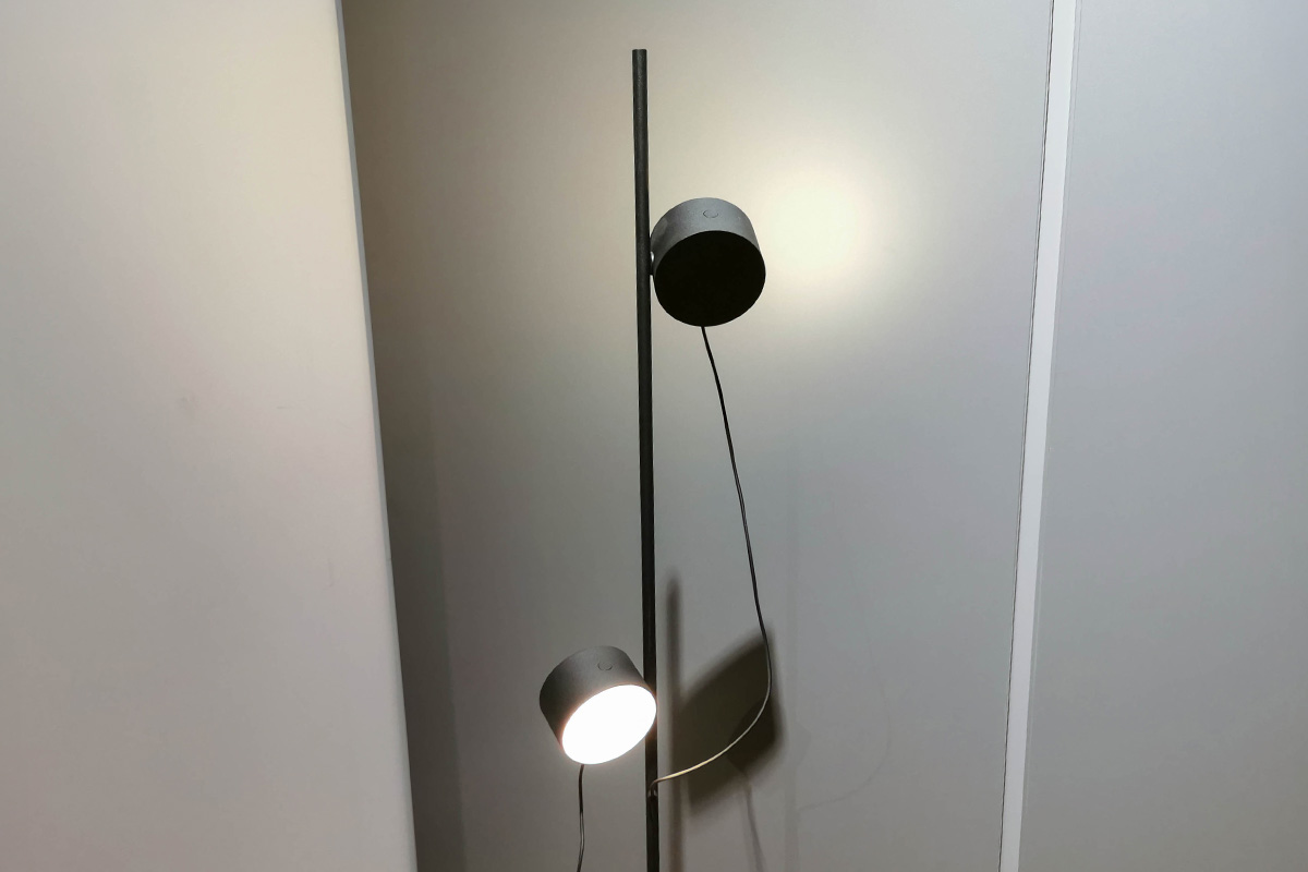 Stehleuchte Post Floor Lamp von Muuto