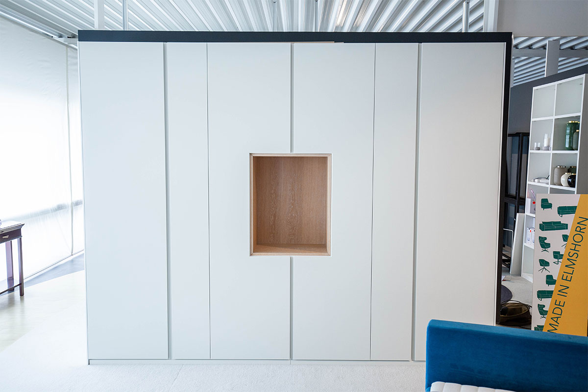 Kleiderschrank Refugium B 300 cm von Cramer Holzmanufaktur für 5.970 € Kleiderschrank Refugium B 300 cm von Cramer Holzmanufaktur für 5.970 €