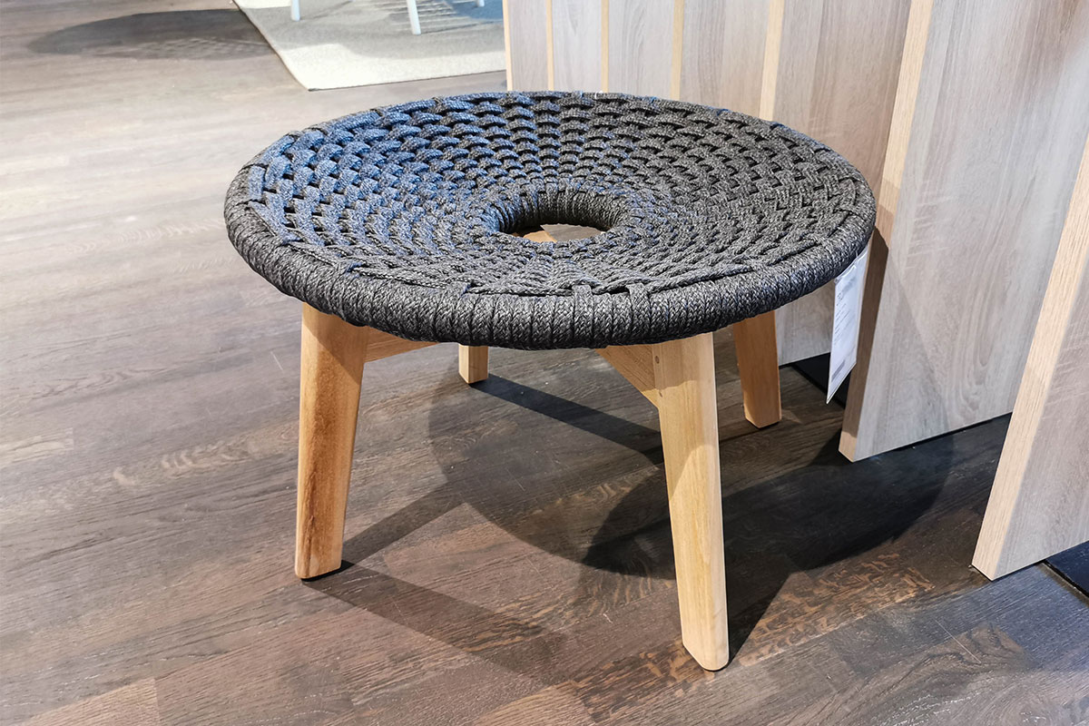 Outdoor-Hocker Peacock von Cane-line im Sale