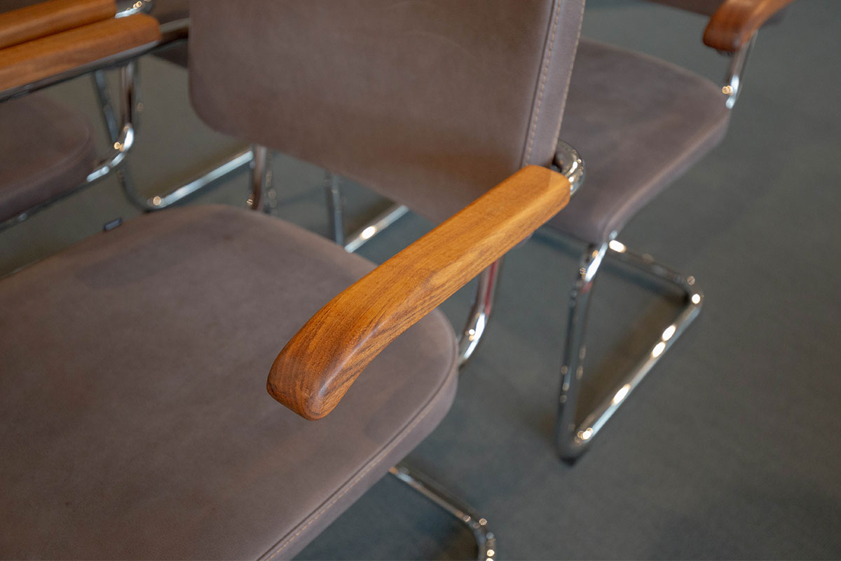 Stuhlgruppe S 64 PV von Thonet