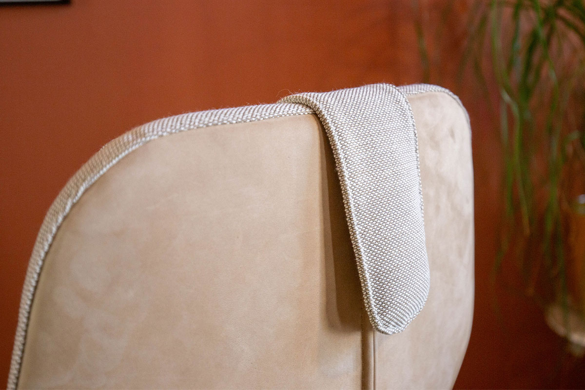 Sessel Spot Two inkl. Hocker von Pode