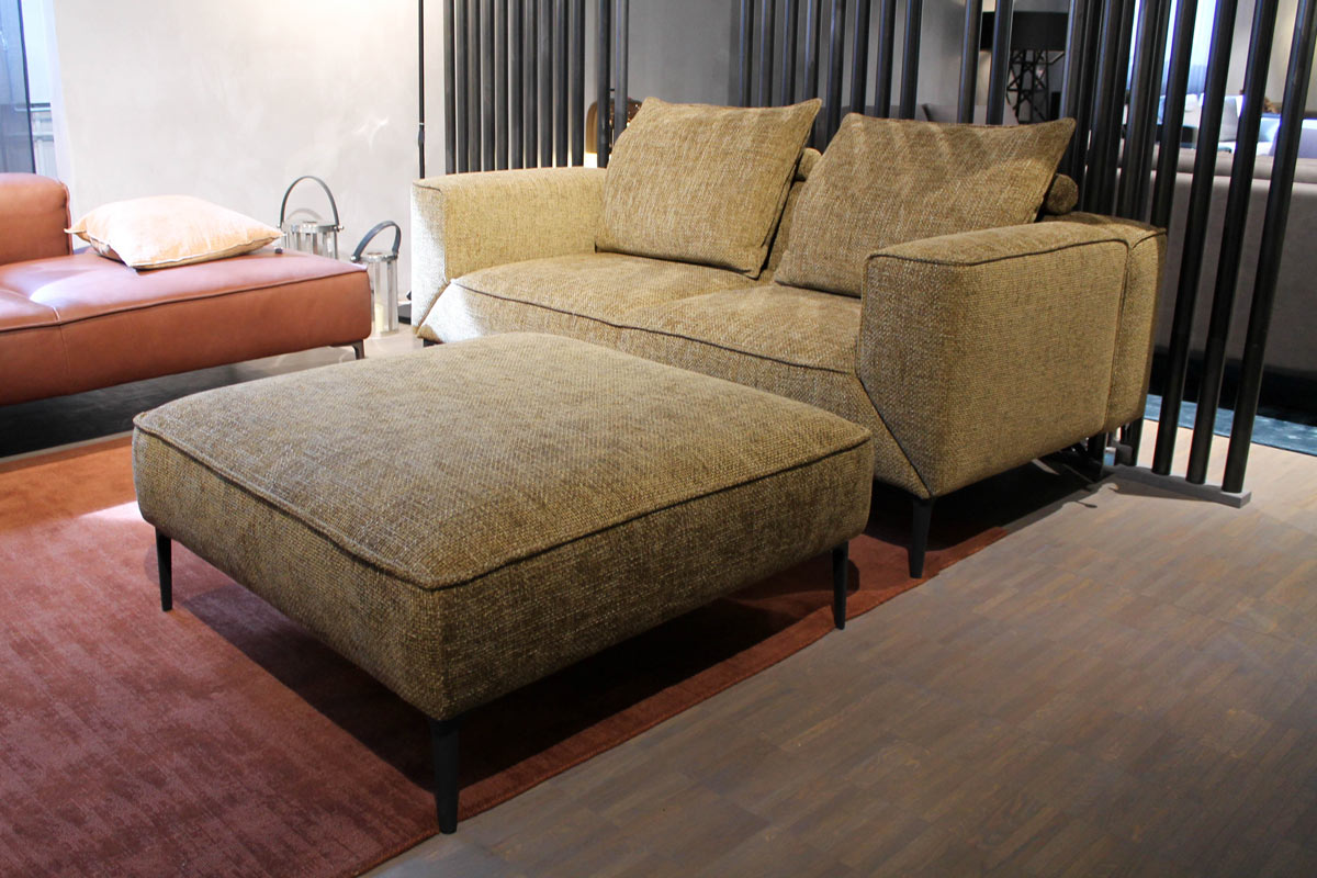 Sofa Longueville Landscape JR-8180, inkl. Hocker von Jori im Sale
