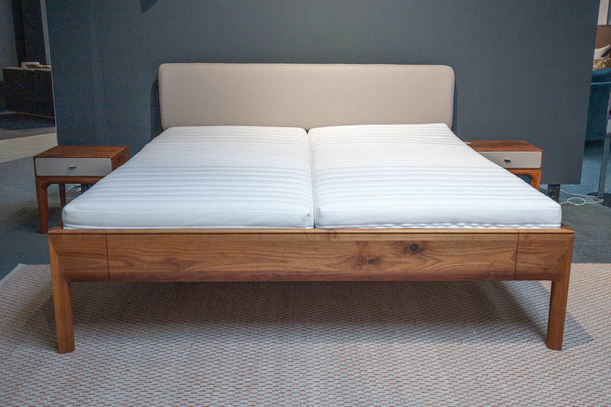 Bett Fira von Scholtissek