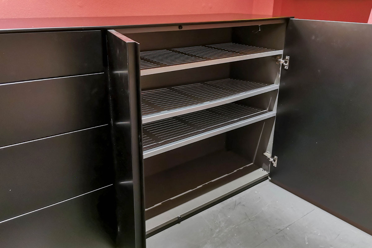 Sideboard Stripes von Schnbuch