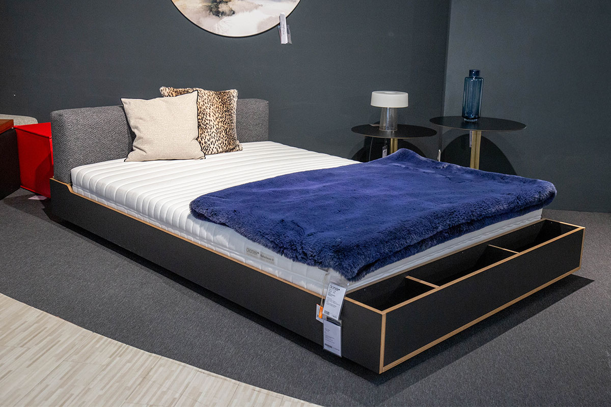 Bett Maude inkl. Lattenrost und Matratze von M�ller M�belwerkst�tten im Sale