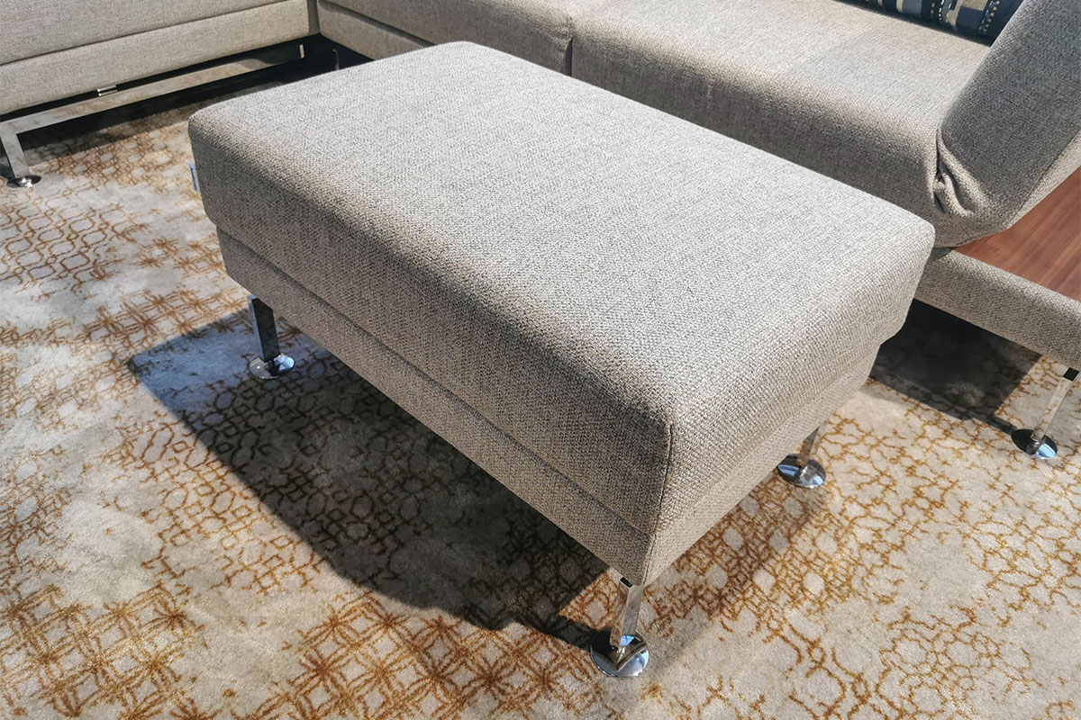 Ecksofa Moule Medium inkl. Hocker von Brühl