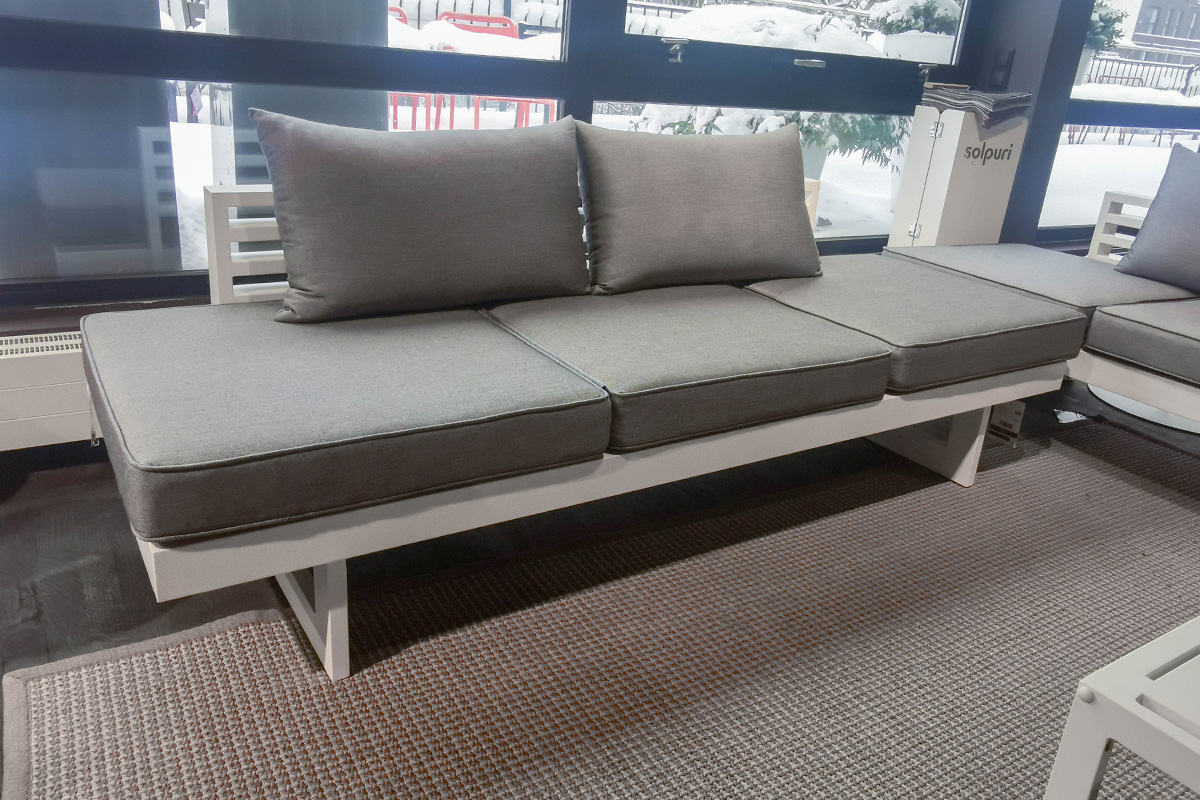 Outdoor-Liege New Holly von Stern