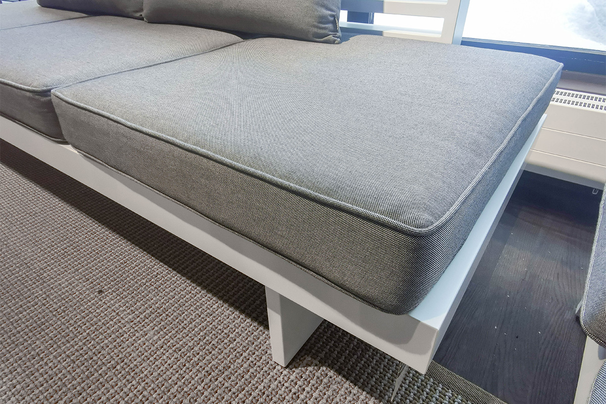 Outdoor-Liege New Holly von Stern