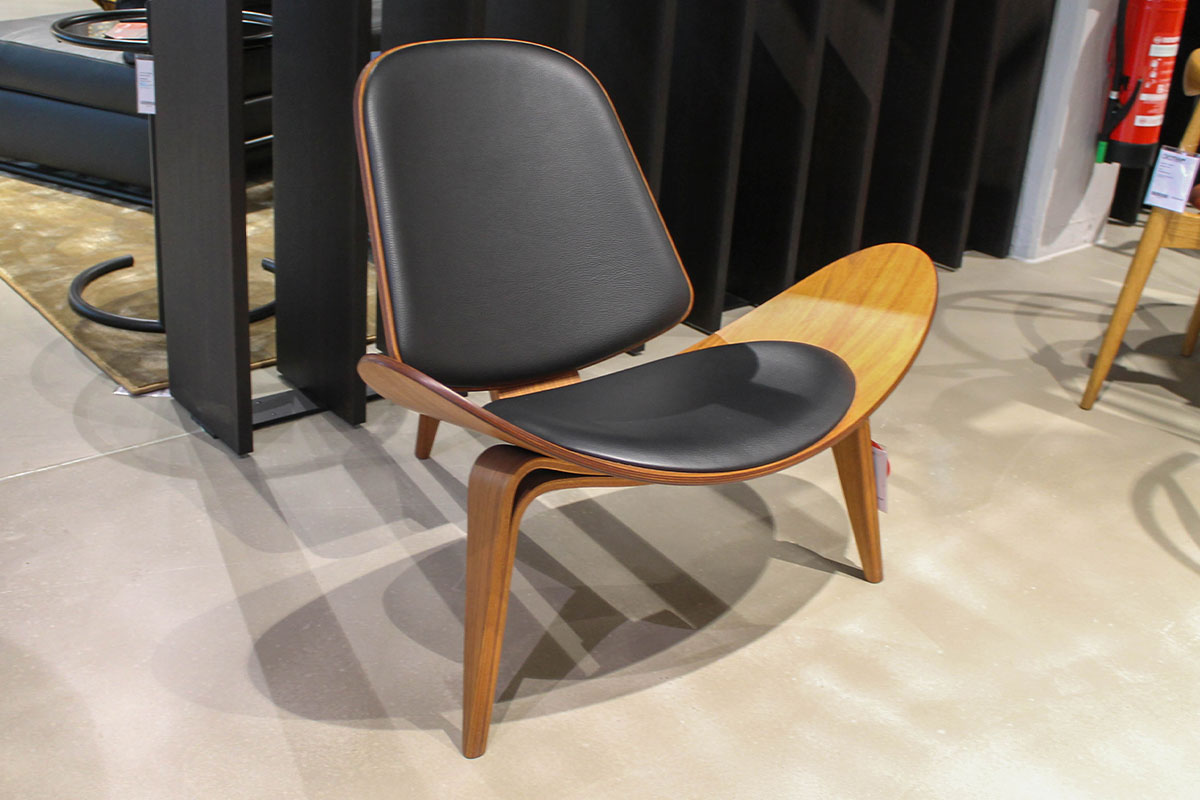 Sessel CH07 The Shell Chair von Carl Hansen