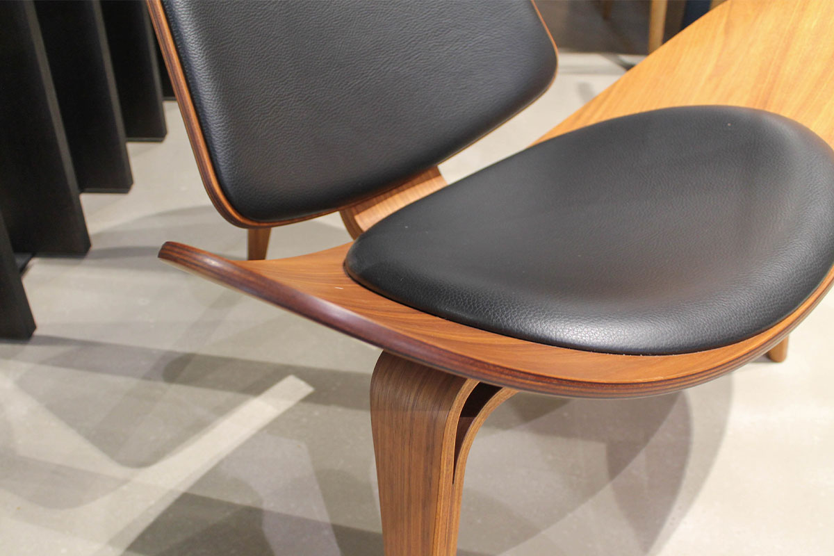 Sessel CH07 The Shell Chair von Carl Hansen