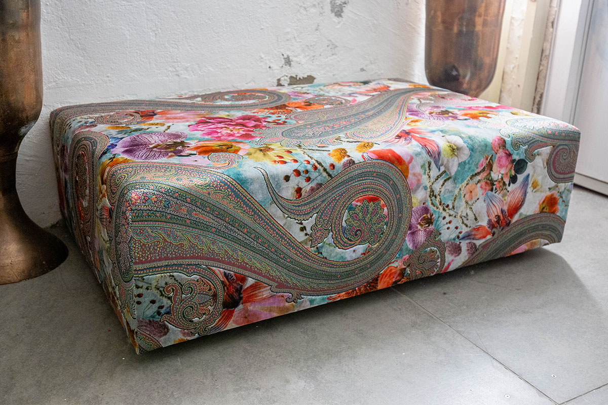Hocker Boudoir Cube von Rohleder für 290 €