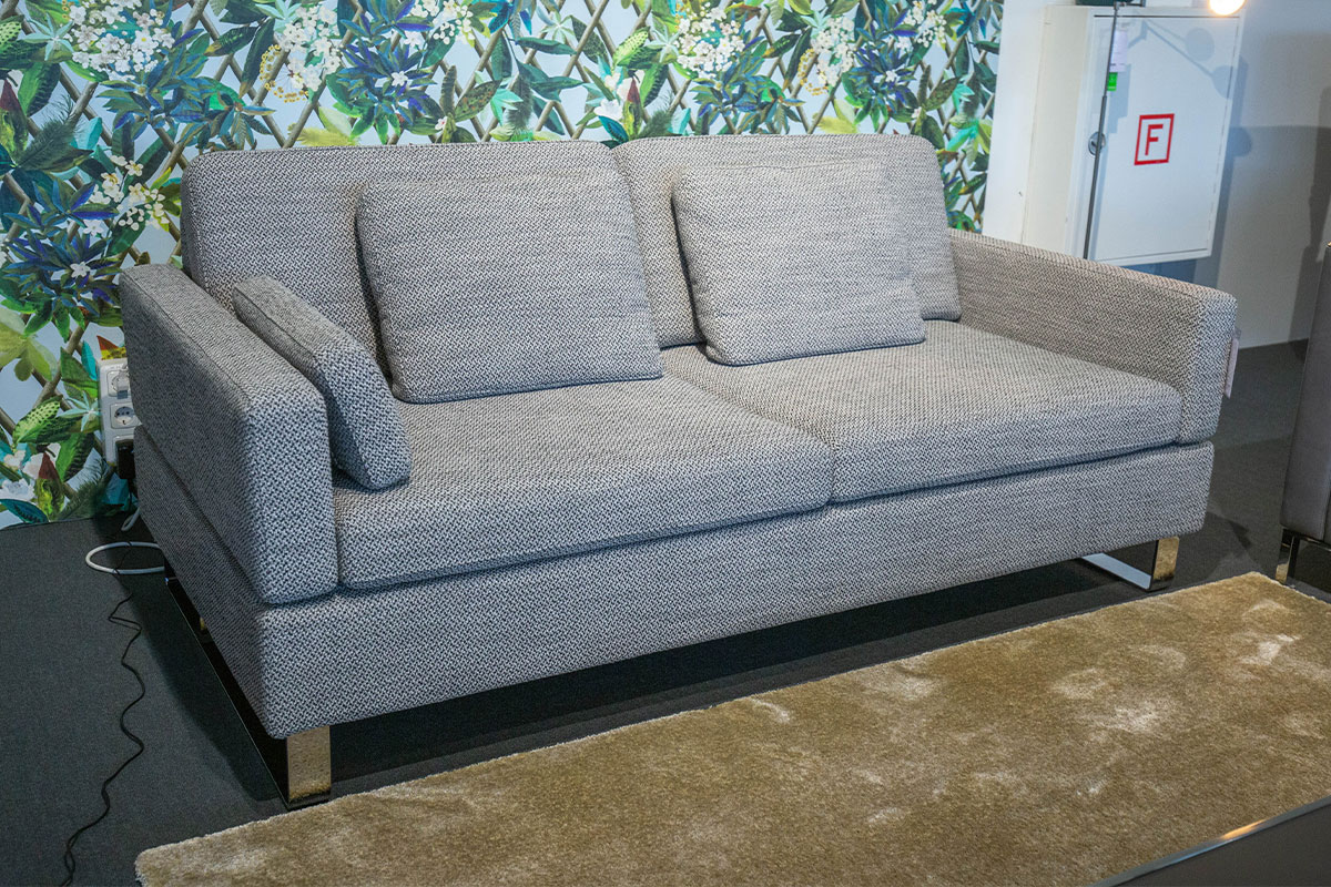 Sofa Alba von Br�hl
