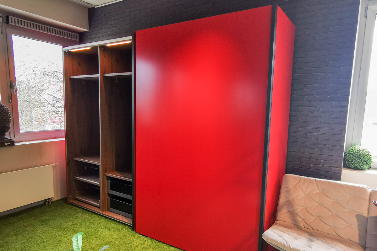 Kleiderschrank Refugium von Cramer Holzmanufaktur