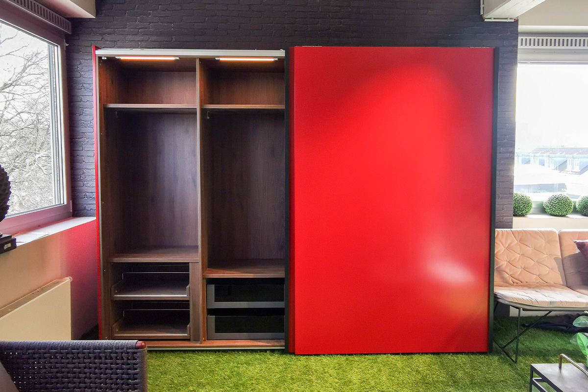 Kleiderschrank Refugium von Cramer Holzmanufaktur