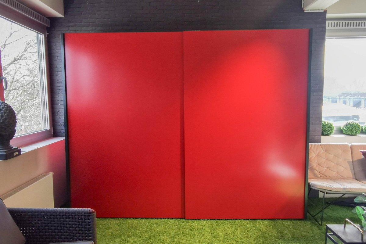 Kleiderschrank Refugium von Cramer Holzmanufaktur im Sale