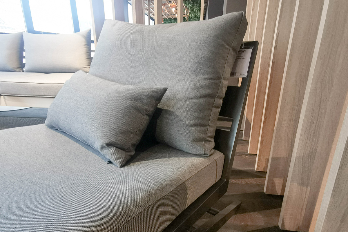 Outdoor-Lounge-Sessel Jackie inkl. Hocker von Stern