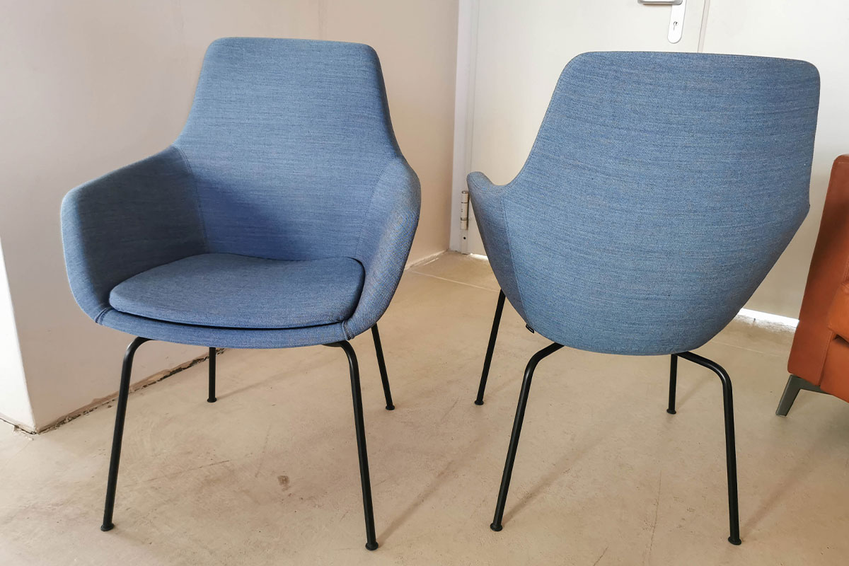 Armlehnstuhl Little Giraffe 2er Gruppe von Fritz Hansen