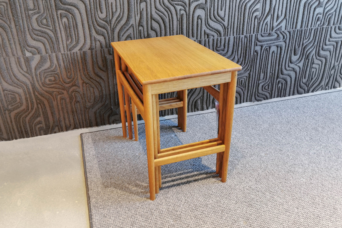 3er Set Beistelltische Nesting Tables Eiche ge�lt von Carl Hansen