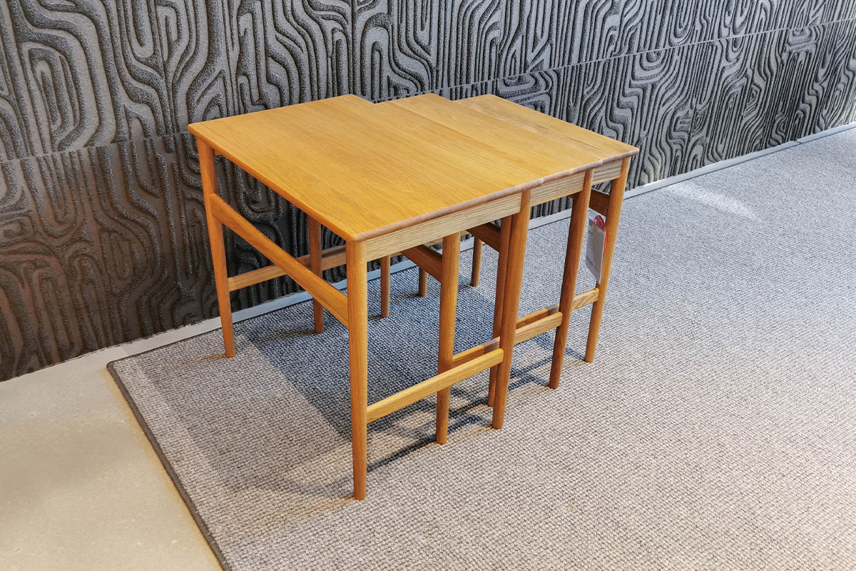 3er Set Beistelltische Nesting Tables Eiche geölt von Carl Hansen im Sale