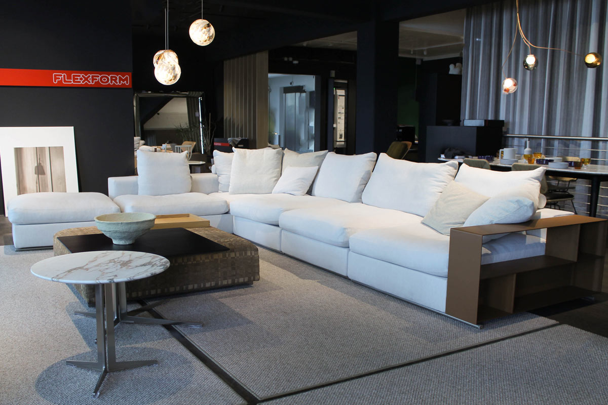 Sofa Groundpiece inkl. Hocker von Flexform im Sale