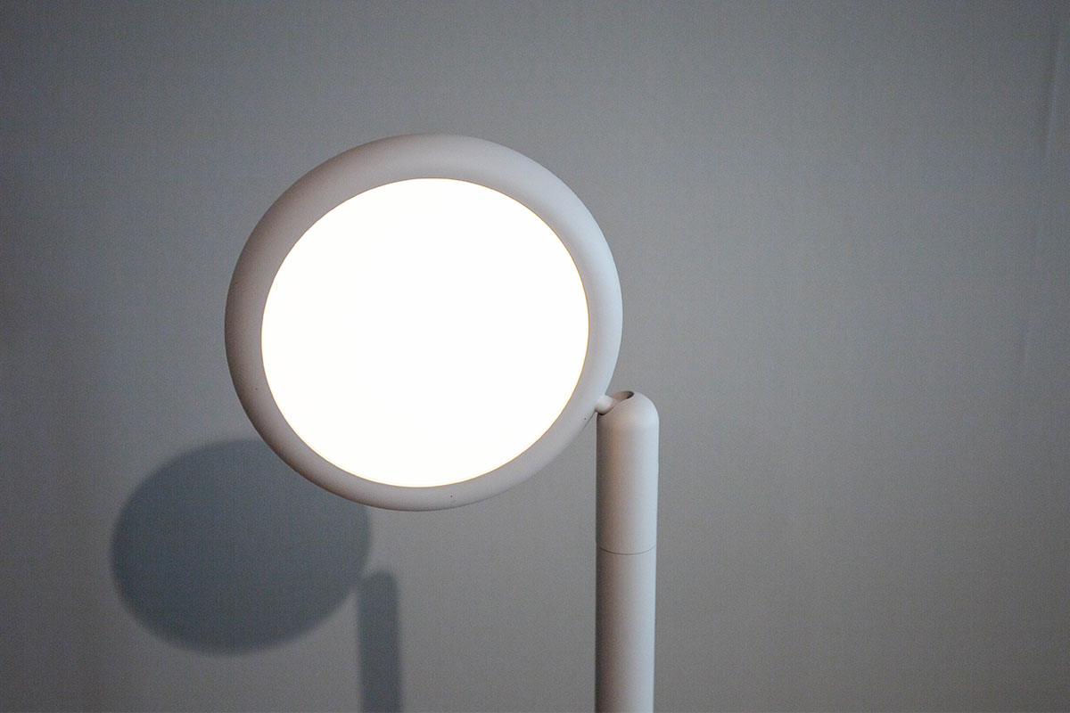 Akku-Stehleuchte Parrot sand white von GRAU