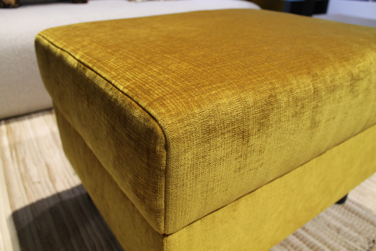 Hocker Malou von Franz Fertig