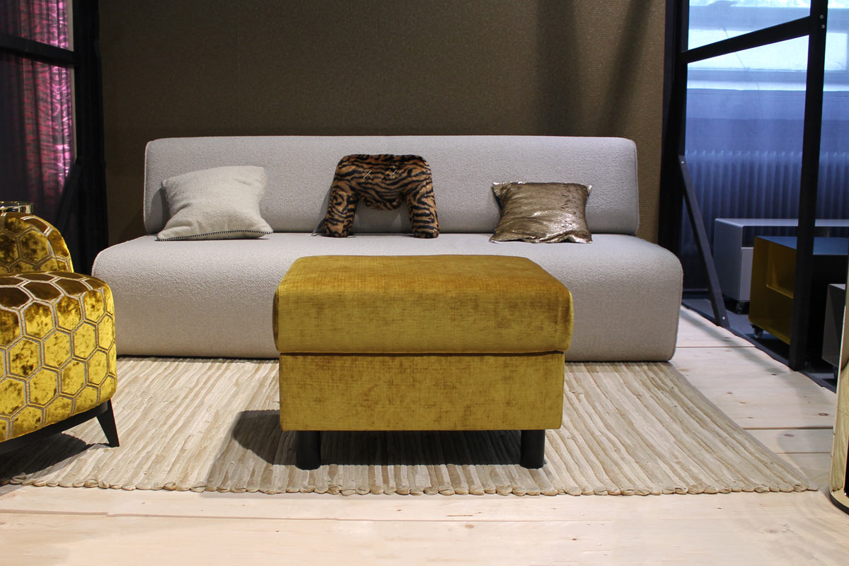 Hocker Malou von Franz Fertig f&uuml;r 490 &euro;