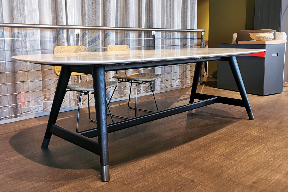 Esstisch Desco von Flexform