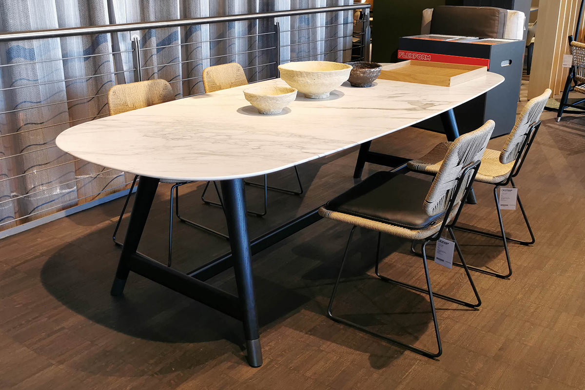 Esstisch Desco von Flexform