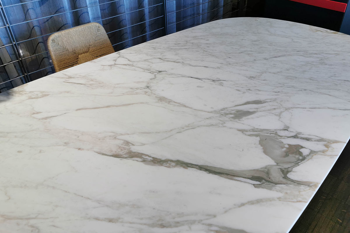 Esstisch Desco von Flexform