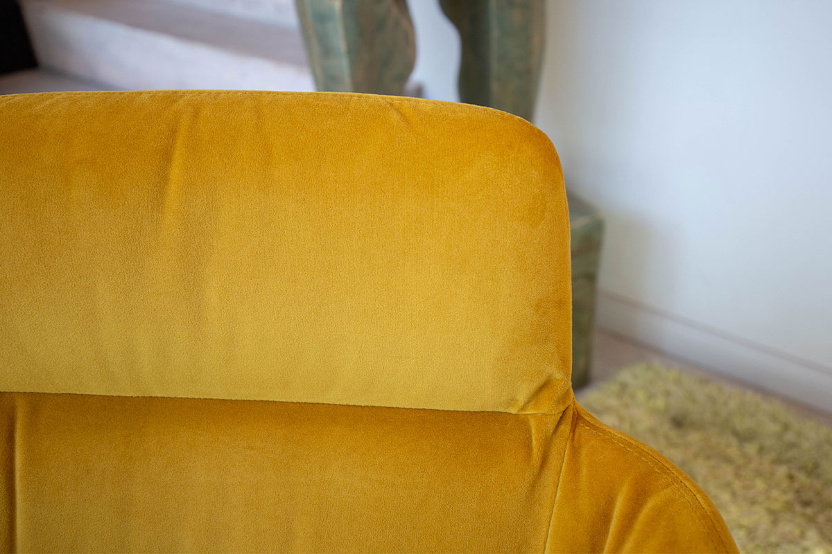 Stuhlgruppe Faye von KFF