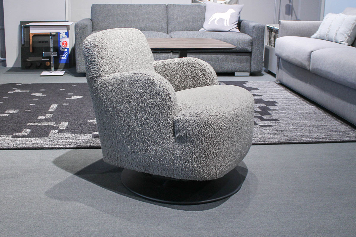 Schaukelsesssel Cavallo mit Armlehnen von Cramer Polstermanufaktur