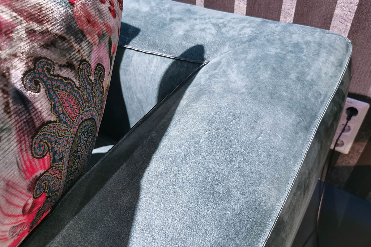 Sofa Wumms! von Bullfrog