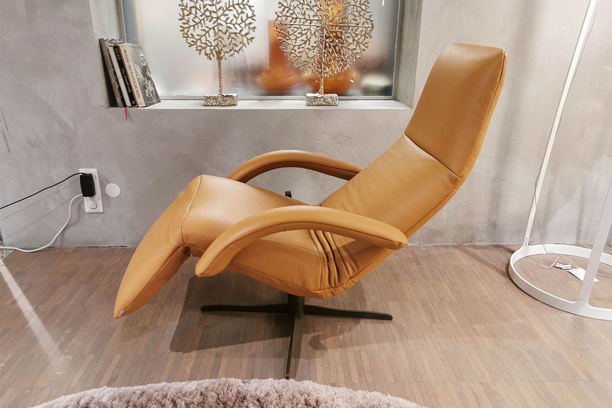 Relaxsessel Yoga mono-move medi Leder Celia Oro von Jori