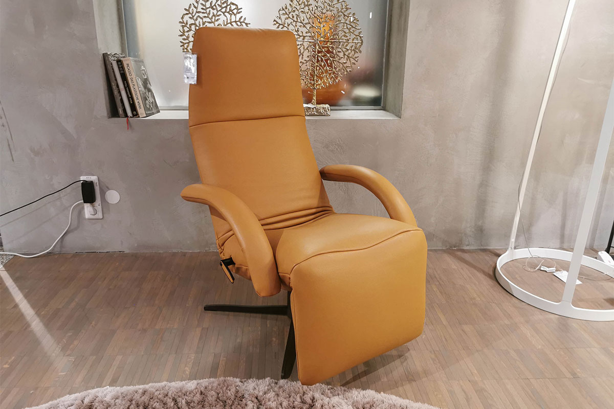 Relaxsessel Yoga mono-move medi Leder Celia Oro von Jori im Sale