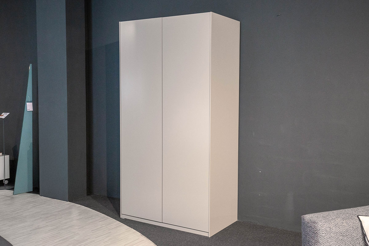 Kleiderschrank Refugium B 110 cm von Cramer Holzmanufaktur