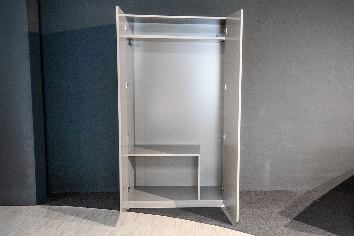 Kleiderschrank Refugium B 110 cm von Cramer Holzmanufaktur
