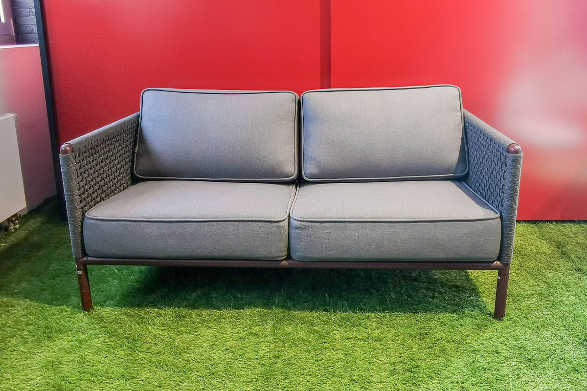 Outdoor-Sofa Encore von Cane-line f&uuml;r 1.990 &euro;