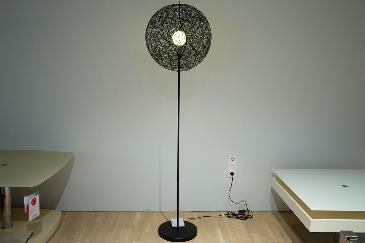 Ausstellungstück im Sale: LED-Stehleuchte Random Light Small  von Moooi für 780 €