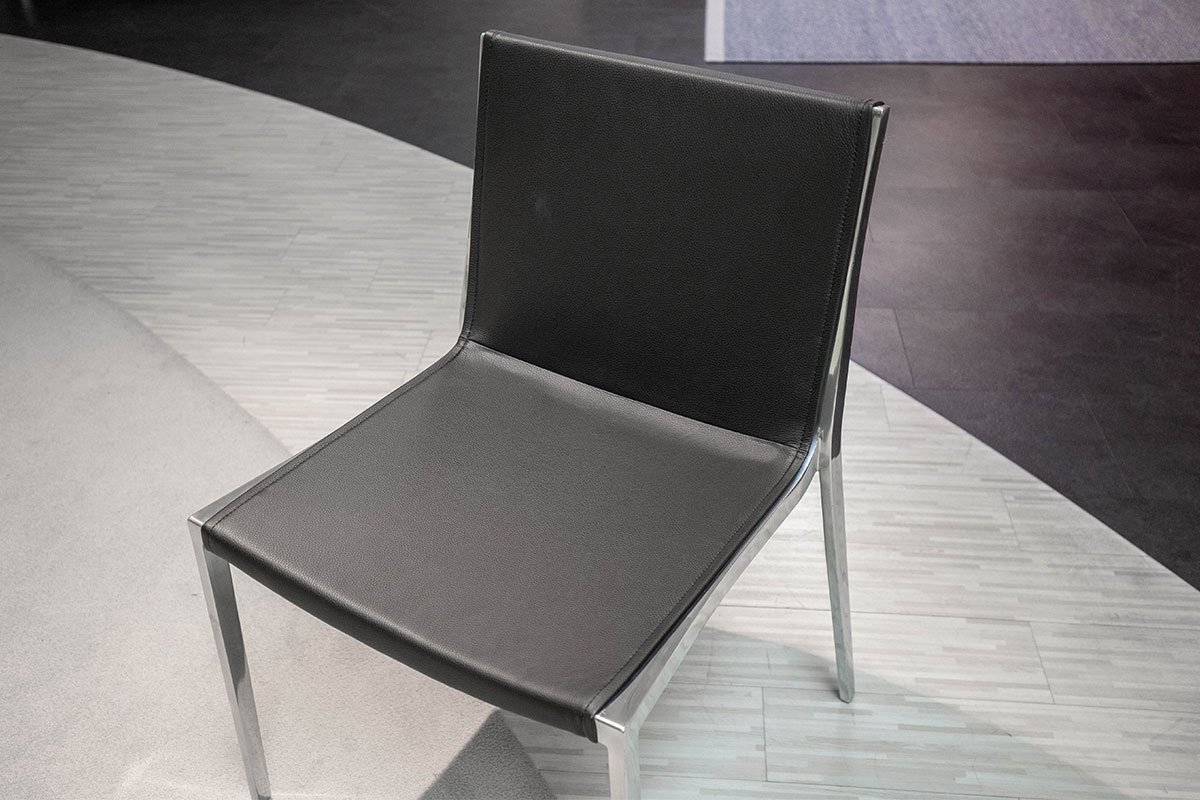 Stuhl Unique von KFF