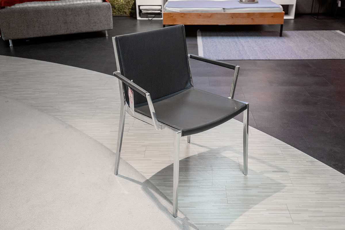 Armlehnstuhl Unique von KFF für 590 € Armlehnstuhl Unique von KFF für 590 €