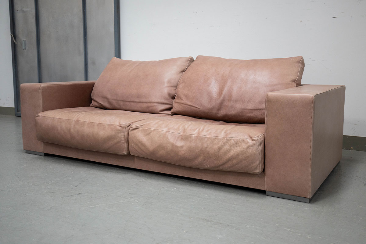 Sofa Budapest von Baxter