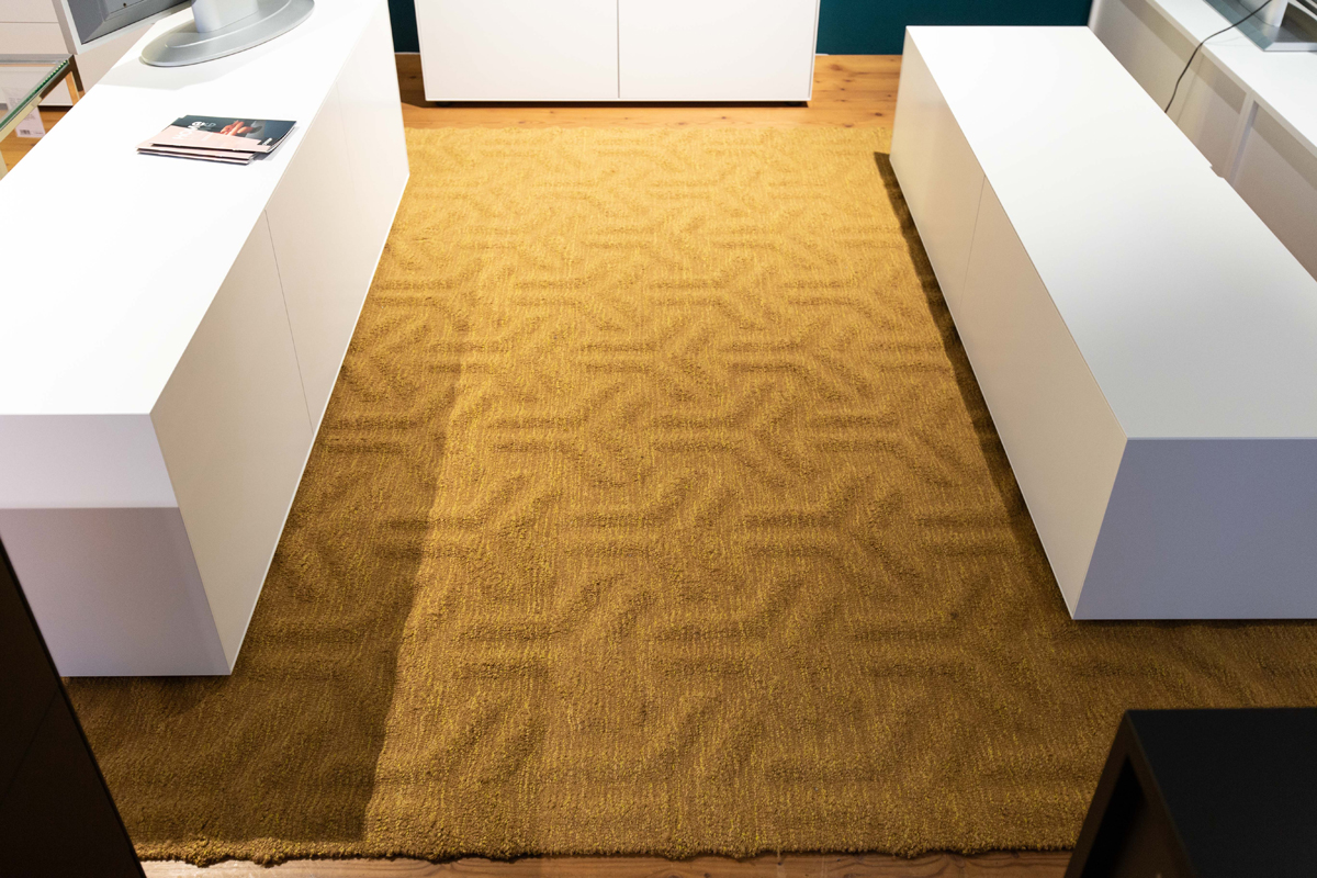 Ausstellungstück im Sale: Teppich Surfaces Ypsilon von CS Rugs für 2.990 €