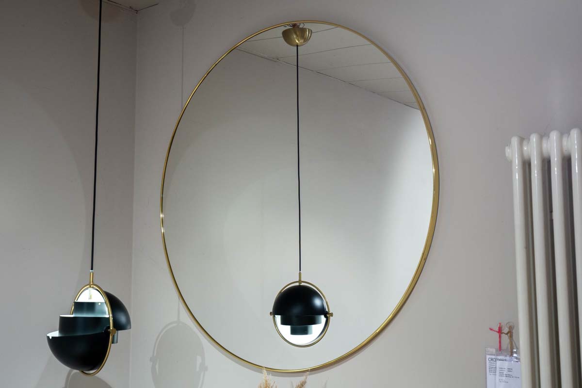 Ausstellungstück im Sale: Spiegel Gubi Wall Mirror von Gubi für 999 €