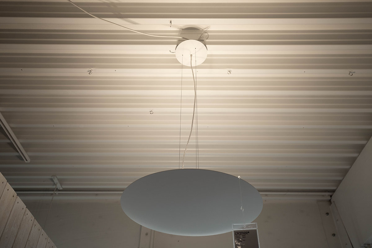 Ausstellungstück im Sale: LED-Pendelleuchte Gong von Panzeri für 729 €