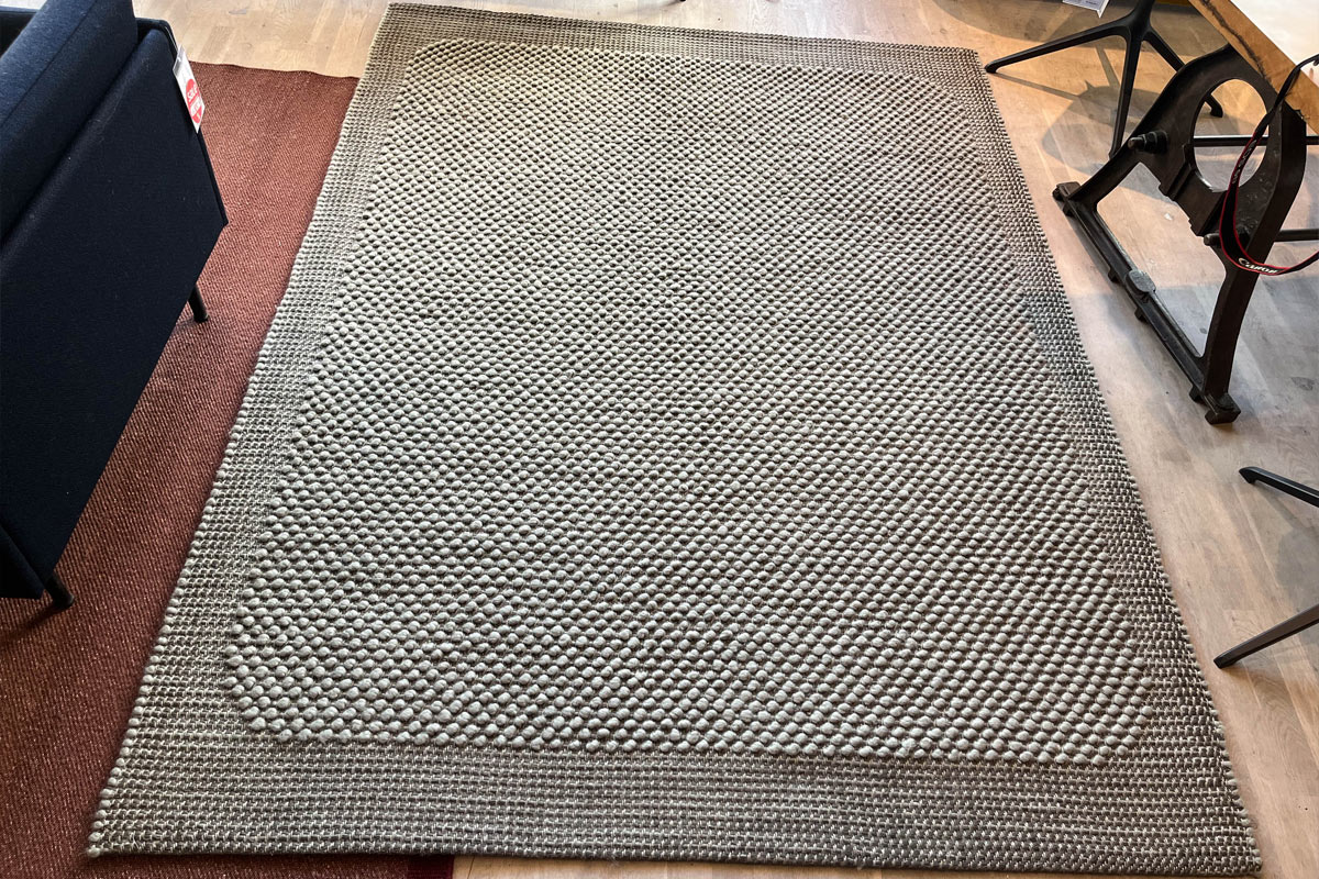Ausstellungstück im Sale: Teppich Pebble von Muuto für 890 €