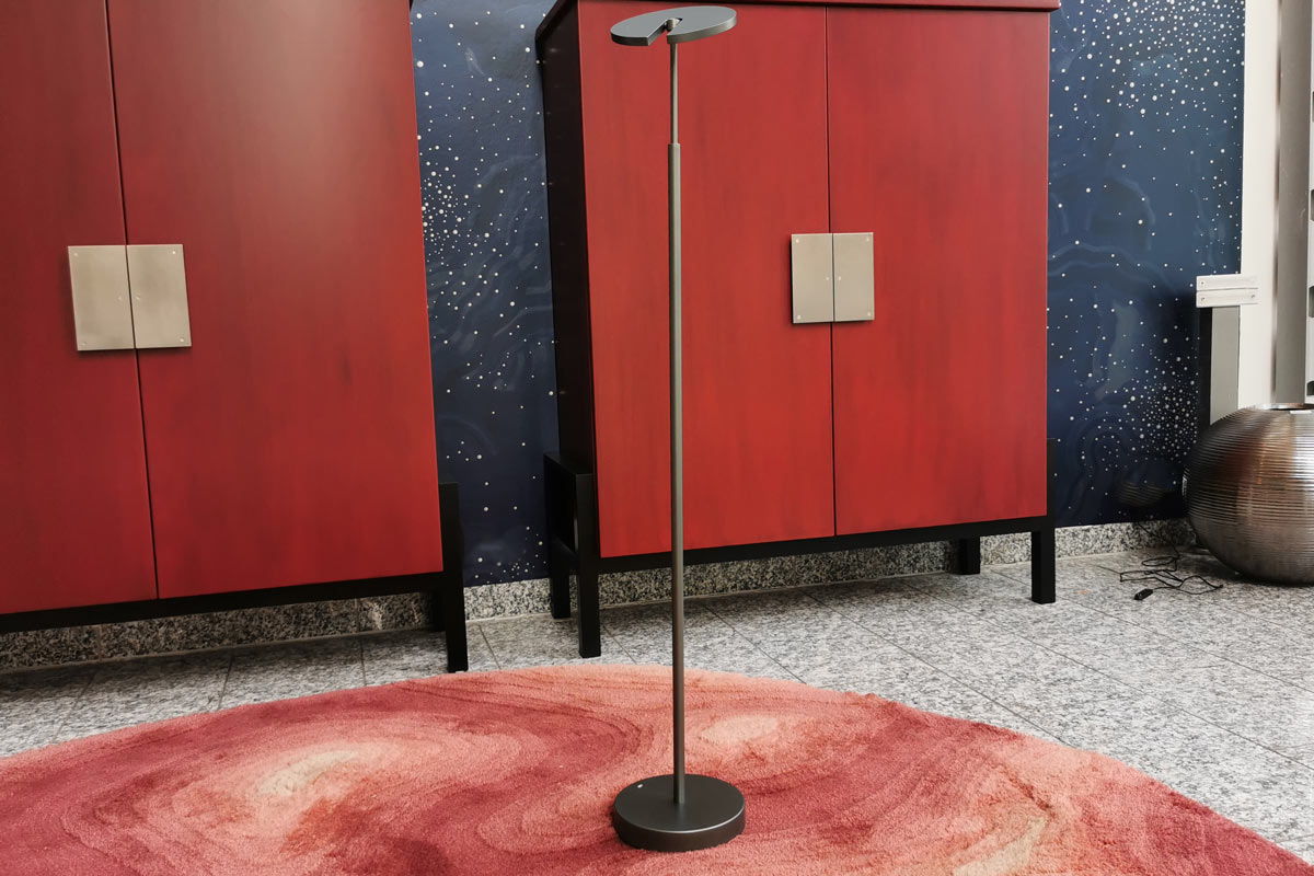 Ausstellungstück im Sale: Akku-Stehleuchte Supernova von Holtkötter  für 1.200 €